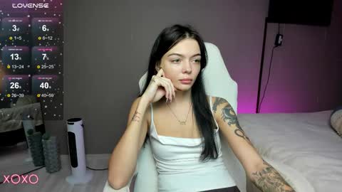 Maria  online show from 10-08-25, 01:42