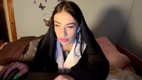 Hanna online show from 11-11-25, 04:07