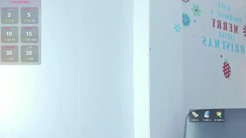 Snapshot of mariemyller chatting on 01-08-25, 09:01 Marie online show from 01-08-25, 09:01