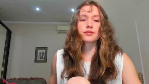 Snapshot of mariesoft chatting on 03-20-26, 06:13 MarieBelle online show from 03-20-26, 06:13