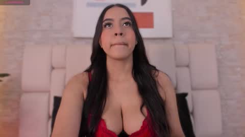  M A R I E T H  online show from 12-04-25, 11:41