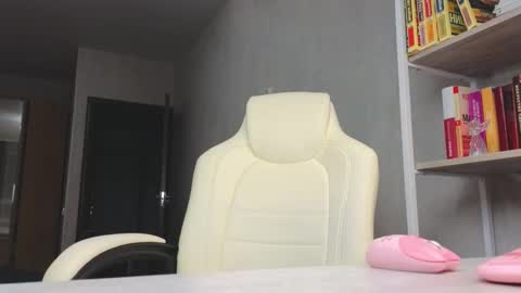 Marietta online show from 11-20-25, 01:00