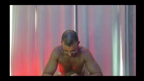 Snapshot of mariettee chatting on 09-19-25, 07:10 Djpegasus online show from 09-19-25, 07:10