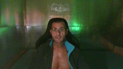 Snapshot of mariettee chatting on 11-26-25, 01:56 Djpegasus online show from 11-26-25, 01:56