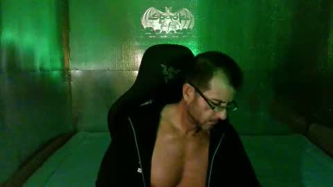 Snapshot of mariettee chatting on 01-09-26, 09:34 Djpegasus online show from 01-09-26, 09:34