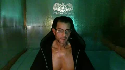 Snapshot of mariettee chatting on 01-12-26, 10:20 Djpegasus online show from 01-12-26, 10:20