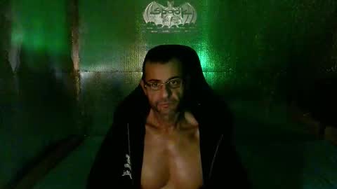 Snapshot of mariettee chatting on 03-11-26, 11:27 Djpegasus online show from 03-11-26, 11:27