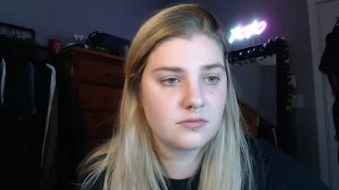 marigoldrue online show from 09-14-25, 01:38