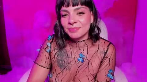 Amelie online show from 07-30-26, 02:32