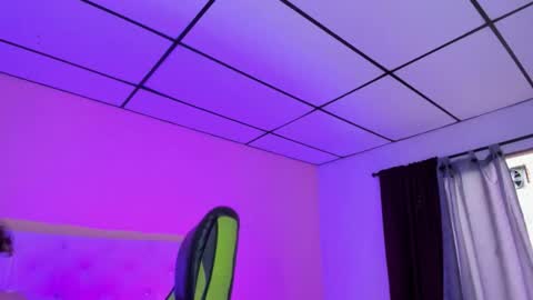 mariie_tayy online show from 10-18-25, 07:58