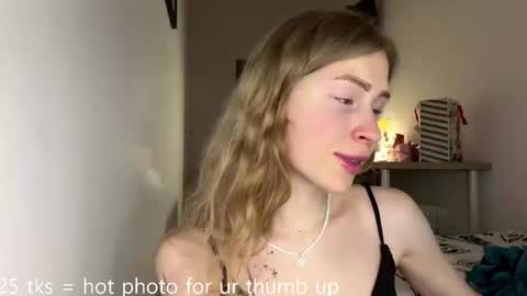 Elisabeth online show from 02-05-26, 05:06