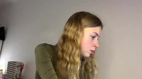 Elisabeth online show from 02-22-26, 05:22