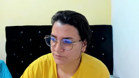 Snapshot of marilyn_garcia chatting on 12-27-24, 02:33 MARILYN SEXY online show from 12-27-24, 02:33