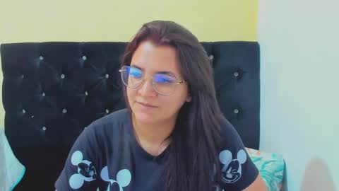 Snapshot of marilyn_garcia chatting on 12-28-24, 06:18 MARILYN SEXY online show from 12-28-24, 06:18