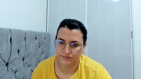 Snapshot of marilyn_garcia chatting on 01-12-25, 01:37 MARILYN SEXY online show from 01-12-25, 01:37