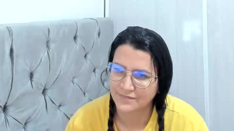 Snapshot of marilyn_garcia chatting on 01-12-25, 04:40 MARILYN SEXY online show from 01-12-25, 04:40