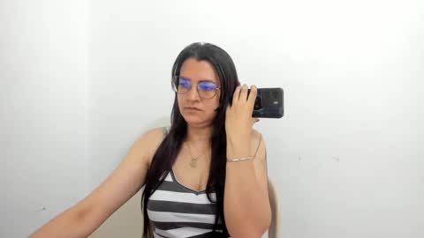 Snapshot of marilyn_garcia chatting on 09-09-25, 12:59 MARILYN SEXY online show from 09-09-25, 12:59