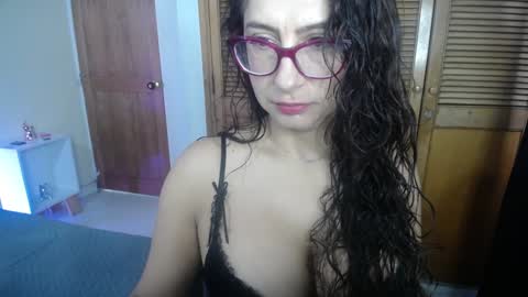 marilynetthan online show from 01-02-25, 12:57