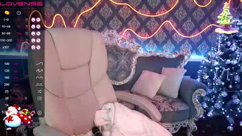 Snapshot of marina_mur_ chatting on 12-30-24, 11:06 marina online show from 12-30-24, 11:06
