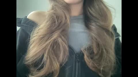Marina online show from 10-27-25, 07:45