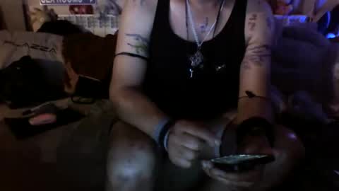 Snapshot of mario_1974 chatting on 06-08-26, 01:28 Ray online show from 06-08-26, 01:28