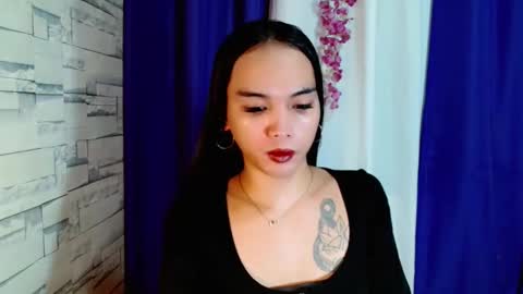 Snapshot of marishkafoxx chatting on 05-31-26, 04:58 marishka online show from 05-31-26, 04:58
