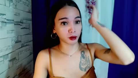 Snapshot of marishkafoxx chatting on 06-04-26, 10:43 marishka online show from 06-04-26, 10:43