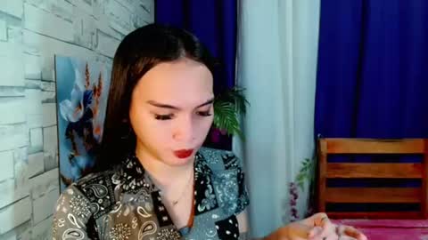 Snapshot of marishkafoxx chatting on 06-16-26, 01:58 marishka online show from 06-16-26, 01:58