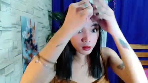 Snapshot of marishkafoxx chatting on 06-25-26, 10:09 marishka online show from 06-25-26, 10:09