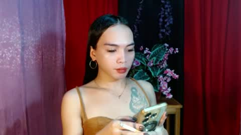 Snapshot of marishkafoxx chatting on 06-28-26, 10:10 marishka online show from 06-28-26, 10:10