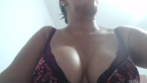 mariska_69 online show from 05-25-26, 06:52