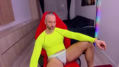 Snapshot of marismuscle chatting on 02-05-25, 08:00 MarisMuscle online show from 02-05-25, 08:00