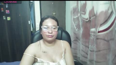 Snapshot of maritsa_millerr chatting on 01-31-25, 01:45 maritsa online show from 01-31-25, 01:45