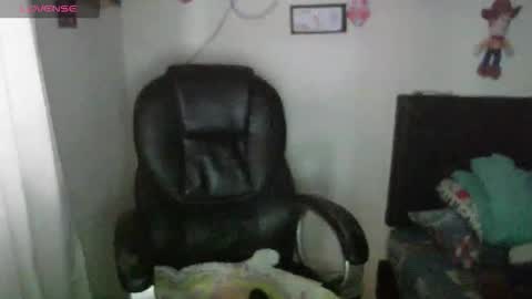 Snapshot of maritsa_millerr chatting on 10-10-25, 01:32 maritsa online show from 10-10-25, 01:32