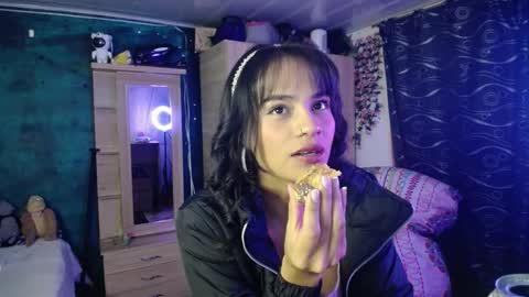 Maritza Ferrer -Samara Beltran online show from 02-28-25, 02:31