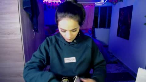 Maritza Ferrer -Samara Beltran online show from 04-19-26, 04:12