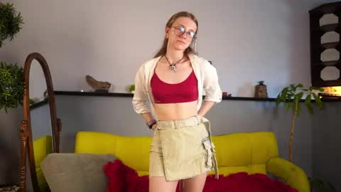 Kate online show from 05-18-26, 04:07