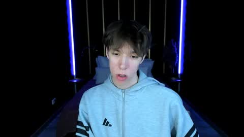 Mark online show from 04-26-26, 10:57