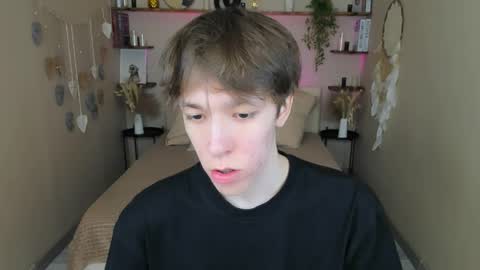 Mark online show from 05-03-26, 10:43
