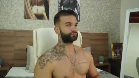 Snapshot of mark_hazze chatting on 02-10-25, 09:15 Mark online show from 02-10-25, 09:15