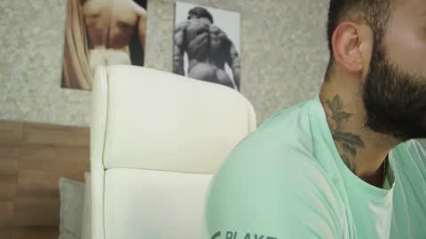 Snapshot of mark_hazze chatting on 02-16-25, 10:10 Mark online show from 02-16-25, 10:10