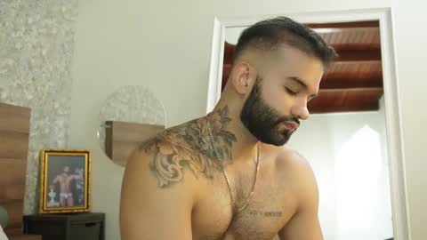 Snapshot of mark_hazze chatting on 03-08-25, 12:44 Mark online show from 03-08-25, 12:44