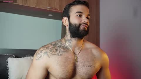 Snapshot of mark_hazze chatting on 10-20-25, 10:21 Mark online show from 10-20-25, 10:21