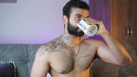 Snapshot of mark_hazze chatting on 11-02-25, 09:50 Mark online show from 11-02-25, 09:50