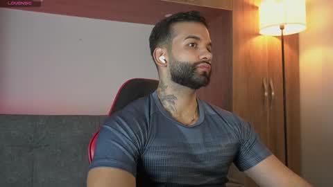 Snapshot of mark_hazze chatting on 02-26-26, 12:20 Mark online show from 02-26-26, 12:20