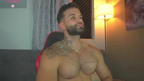 Snapshot of mark_hazze chatting on 07-09-26, 12:15 Mark online show from 07-09-26, 12:15