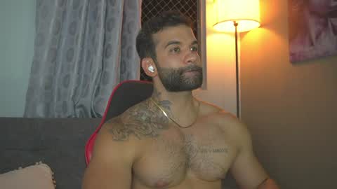 Snapshot of mark_hazze chatting on 07-31-26, 12:32 Mark online show from 07-31-26, 12:32
