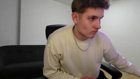 Snapshot of mark_karson chatting on 12-13-25, 08:36 MARK KARSON online show from 12-13-25, 08:36