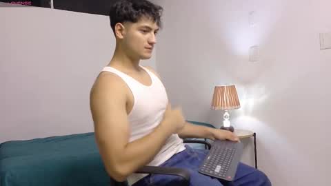 Antonio banderas online show from 02-24-26, 01:25