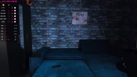 Mark online show from 10-05-25, 02:21